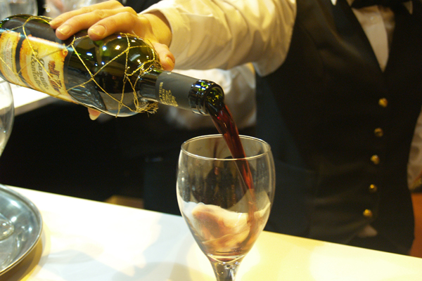 20080204_1375050734_fitur08_12