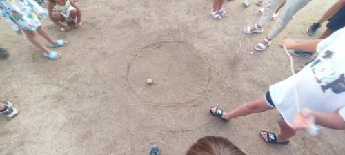 Fiestas del Ausente 2024. Concurso de peonzas.