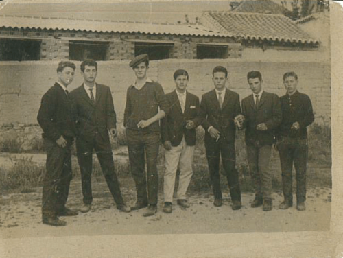 1963. Muchachos.