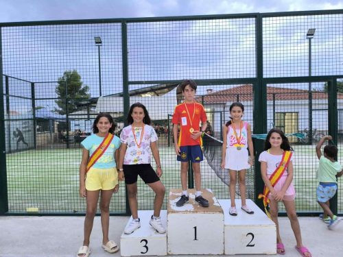 Ganadores juegos. Ausente 2025