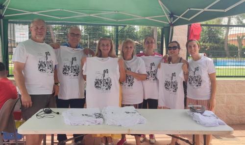 Presentación camiseta Ausente 2024 diseñada por Miguel Ruíz-Poveda.