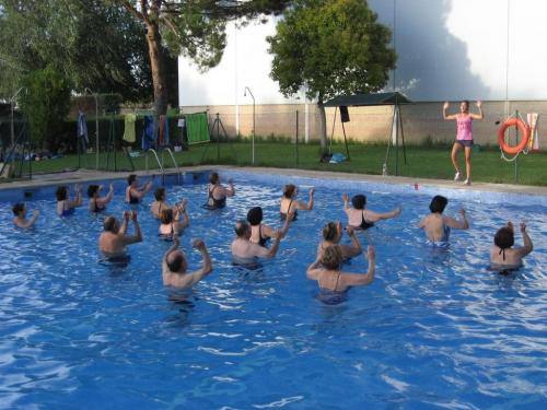 curso de aquaerobic 2014 7 20140808 2023052286-min